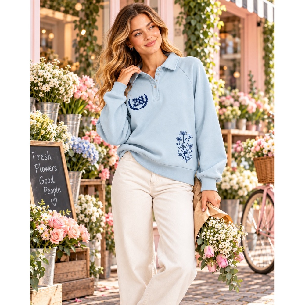 Zoe + Liv NYC Flower Market Collared Sweatshirt Blue S NWT Small